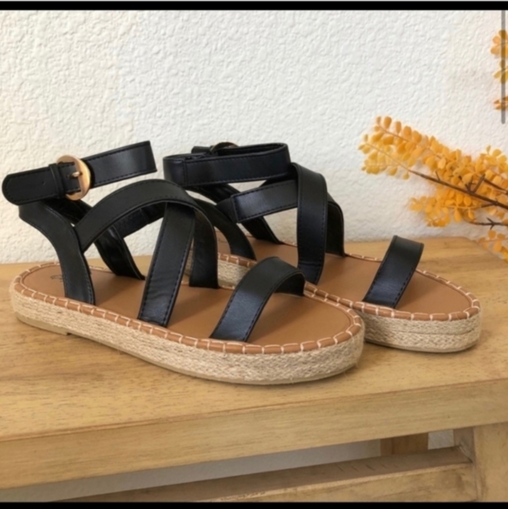 Womens New Strappy Sandals